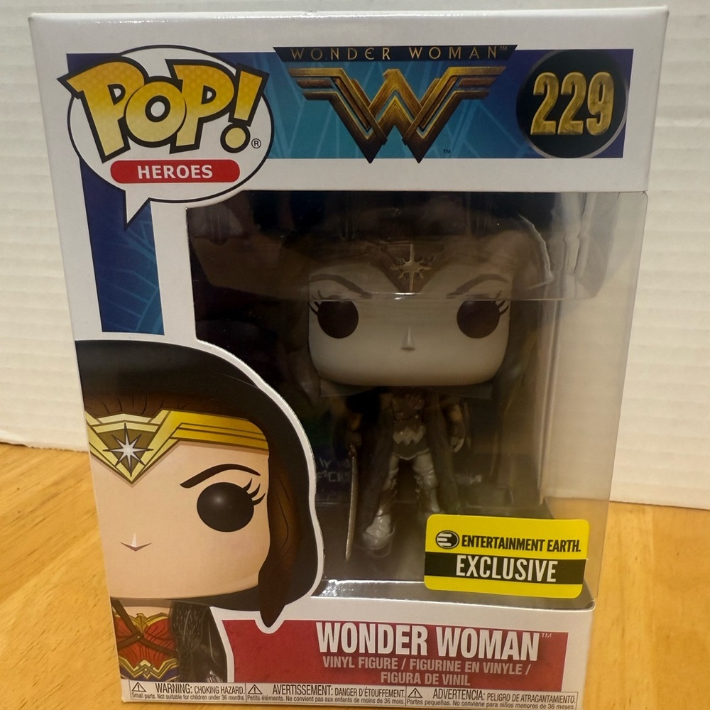 Funko Pop ! Wonder Woman Vinyl Figure - 229